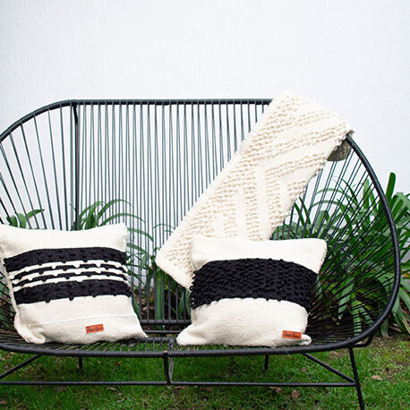 tapete de lana beige