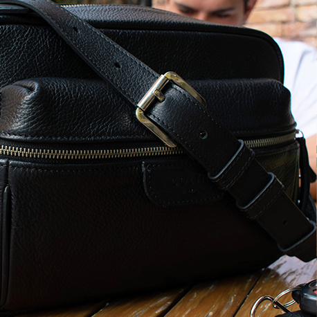Bolso de hombro de piel